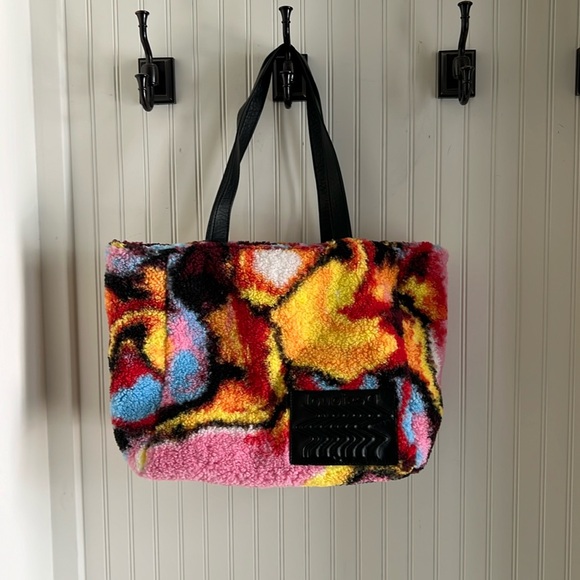 Desigual Faux sheepskin maxi shopper bag - Picture 3 of 12